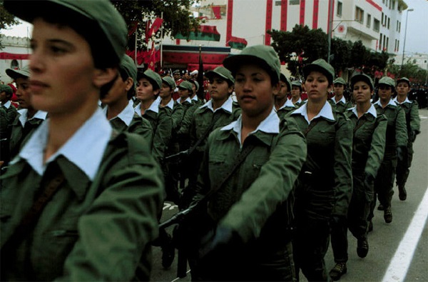 Le Maroc réactive la conscription militaire alors que la tension avec l’Algérie