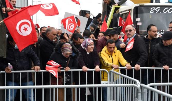 Tunisie: Les journalistes en grève contre le  contrôle des médias