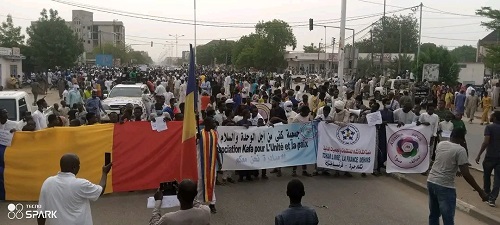 Le Tchad se rebelle contre la présence de la France