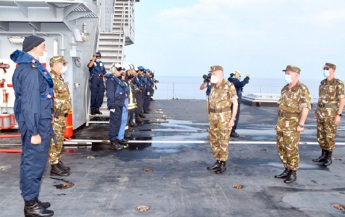 Algérie : Démonstration des Forces navales au large d’Oran