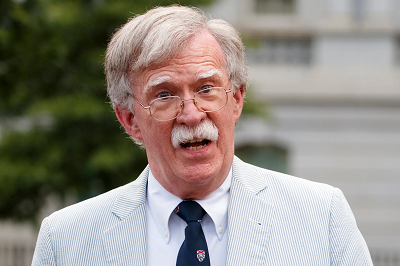 Bolton admet avoir aidé à planifier des coups d’Etat à l’étranger