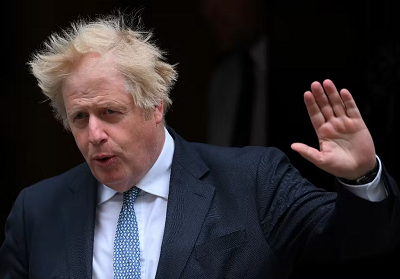 Scandales, mensonges et fêtes : la chute de Boris Johnson