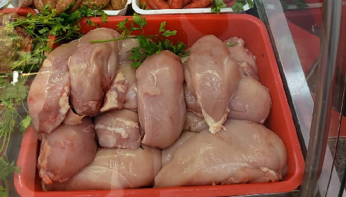 Algérie : Le poulet continue sa flambée