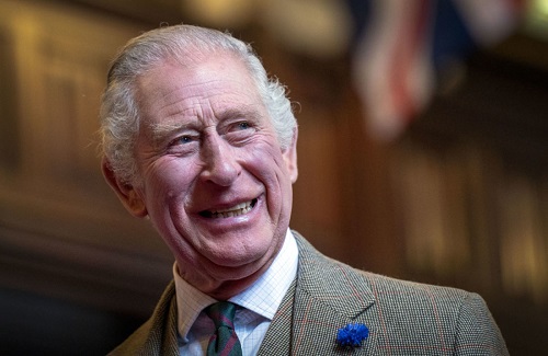 GB: Le roi Charles III, va-t-il abdiquer?