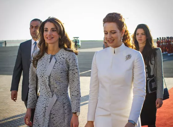 Quand Letizia tourne le dos à la princesse Lalla Salma du Maroc